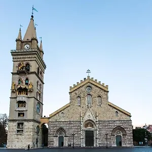 https://afficamere-duomo-messina.sicilyhotelsitaly.net